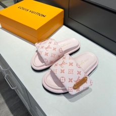 Louis Vuitton Slippers